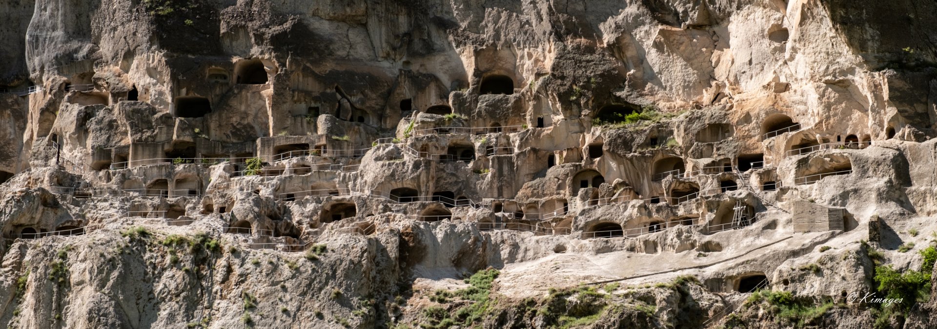 Vardzia
