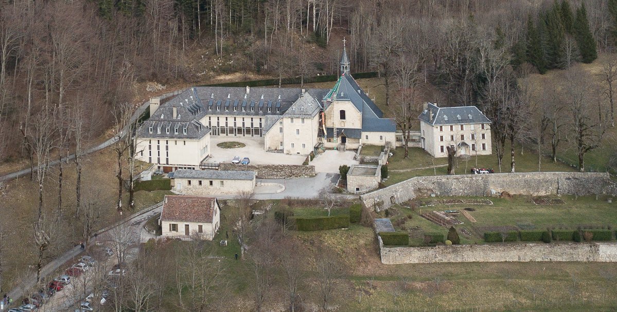 Chartreuse