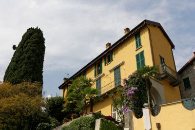 Como