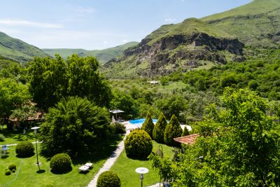 Vardzia